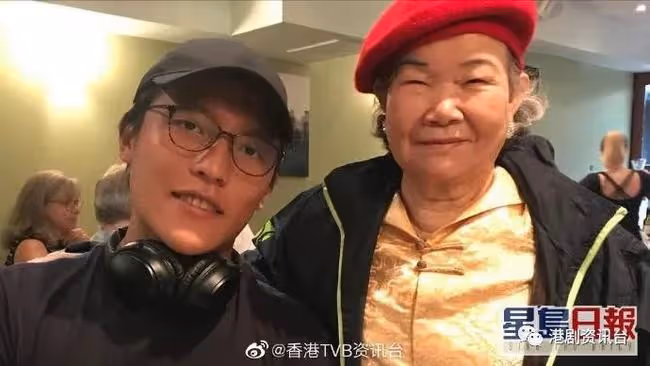 馬德鍾兒子機械工程一級榮譽畢業!全家到澳洲出席畢業禮