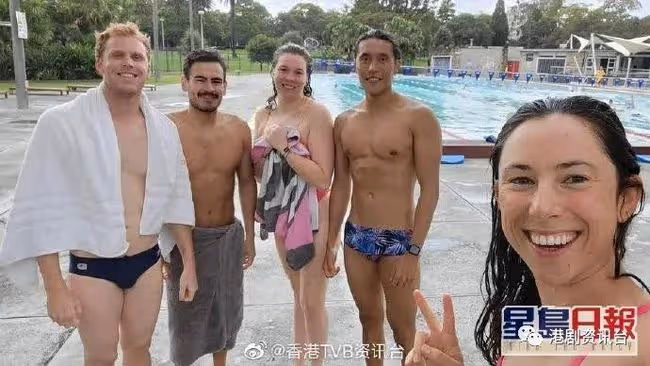 馬德鍾兒子機械工程一級榮譽畢業!全家到澳洲出席畢業禮