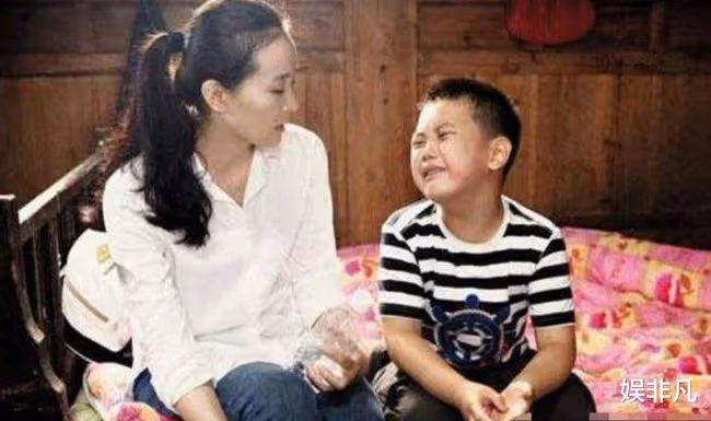 晴兒格格迎來48歲生日,曬舊時照片驚為天人,復出被猜測有目的性