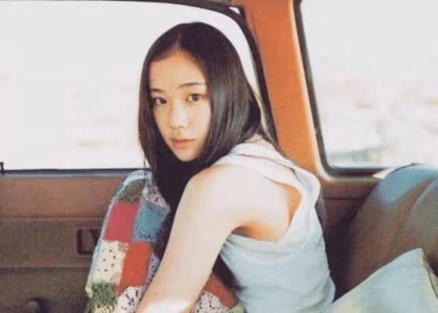日本演員蒼井優懷孕了！與丈夫閃婚三年終懷孕，粉絲為之開心