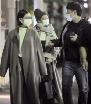 日本人氣女神蒼井優官宣懷孕,預計今年夏天生產,「孕肚照」曝光