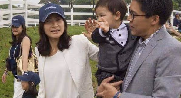 看郭晶晶回娘家,才知霍啟剛為何只寵她一人!難怪豪門千金都不娶