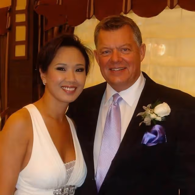 又一港姐近況曝光!二婚嫁洋人老公移民國外,轉行成王牌地產經紀