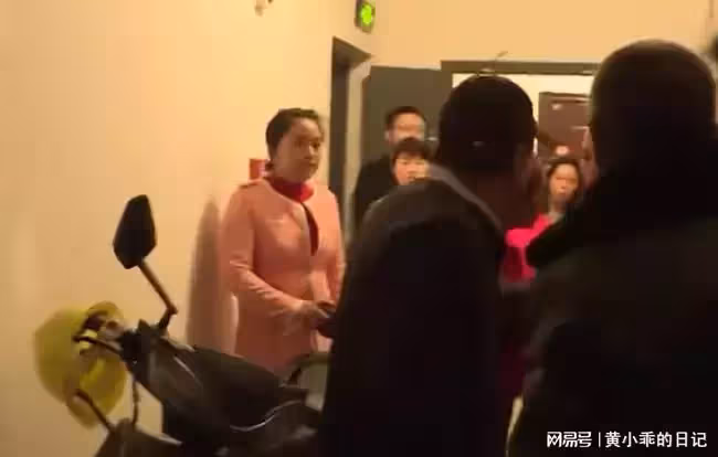 公婆在廚房裝監控,監督結婚10年的兒媳,公公:我們不會提出離婚