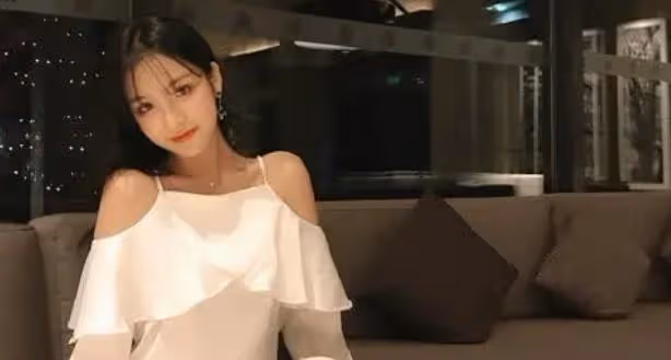 層層篩選,我找了個女保鏢,很貼身那種
