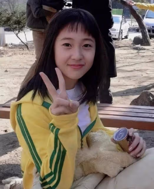 曾是人氣爆火女團,現雪莉離世宋茜回國,f(x)是如何跌落神壇?