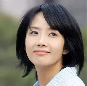 亞洲女神崔真實：懷孕也難逃被導演潛規則，39歲在浴室上吊自殺