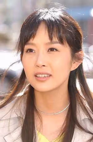 亞洲女神崔真實：懷孕也難逃被導演潛規則，39歲在浴室上吊自殺