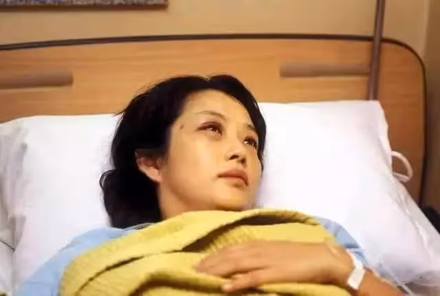 亞洲女神崔真實：懷孕也難逃被導演潛規則，39歲在浴室上吊自殺
