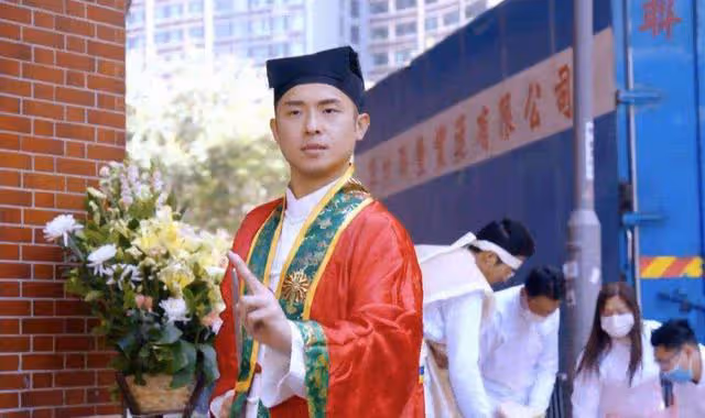 TVB配角方紹聰入行12年不受捧,家貧獲父母支持追夢,姐姐是弱智