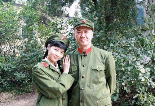 23歲的她因孫儷一夜走紅,結婚之後並不幸福,最終因為癌症離世
