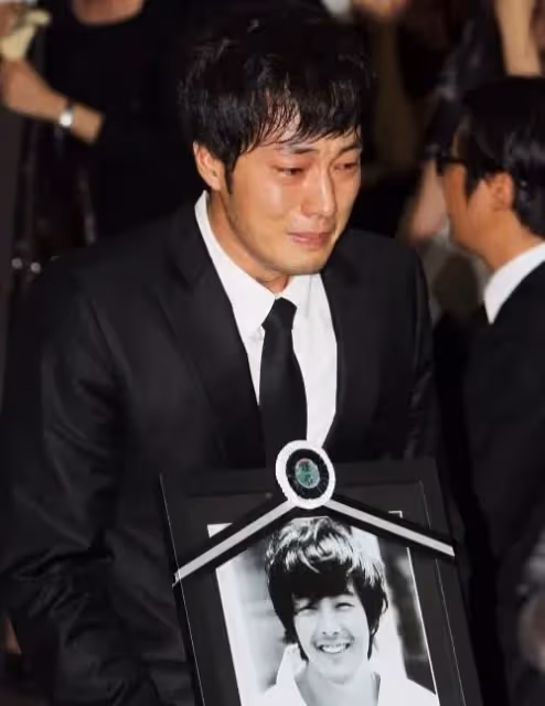 亞洲女神崔真實：懷孕也難逃被導演潛規則，39歲在浴室上吊自殺