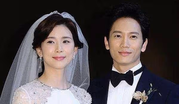 揭秘李寶英和老公的感情故事,二人是如何相愛的?