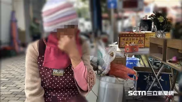 不敢倒下!7旬嬤「為籌癱尪續命錢」頂寒流賣金紙,深情到白頭「無悔10元度日」哽咽告白老伴:只求他能好起來!