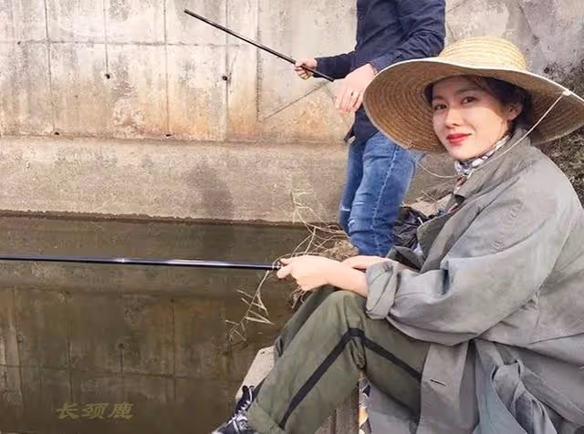 韓國國民初戀孫藝珍，美得大氣從容，活得豐盈溫暖，不擰巴不將就