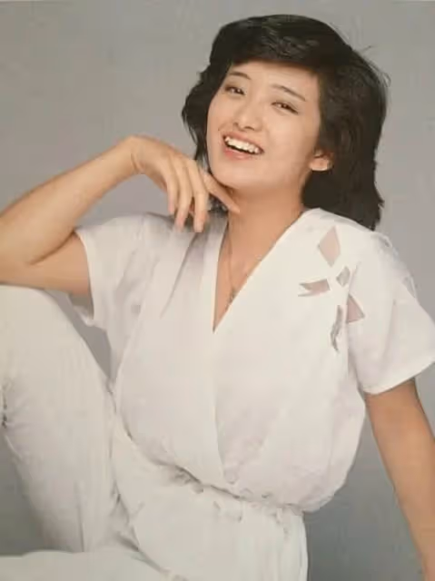 很想優雅的老去
