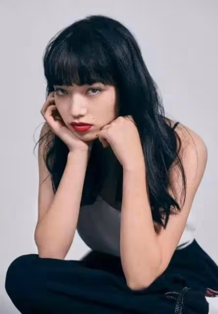 終於官宣~我願稱之為鹽系夫婦，小松菜奈可甜可鹽太絕了