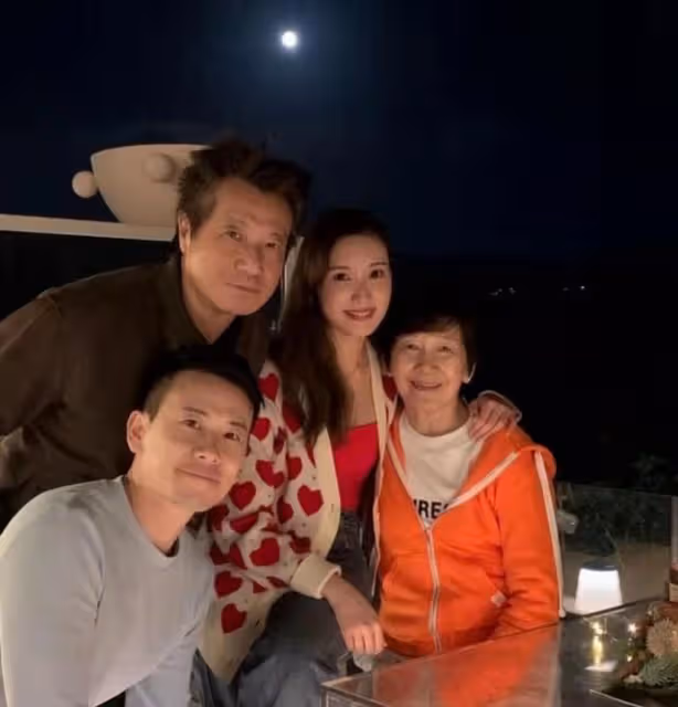 TVB知名老戲骨曝拍感情戲曾思想上越界,懂得抽離角色獲贊好男人