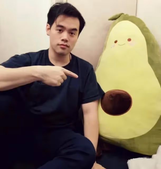 鍾鎮濤32歲長子曬近照,罕見瘦身成功,網友:果然胖子是潛力股