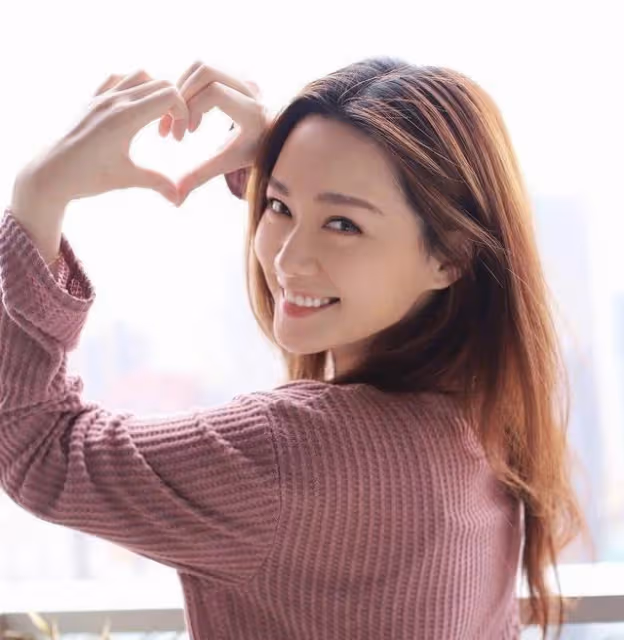 馬國明迎48歲生日,女友湯洛雯曬親密照送祝福,兩人再曝結婚傳聞
