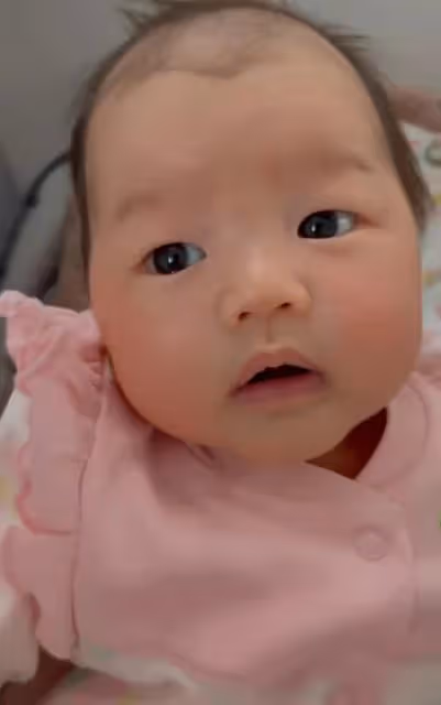 加油!香港長腿女神孕期增28磅,產後54天開始恢復跑步勢要做辣媽