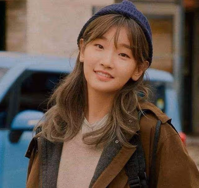 別樣的魅力-----韓國影視圈新一代單眼皮的女星