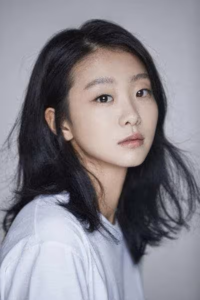 別樣的魅力-----韓國影視圈新一代單眼皮的女星