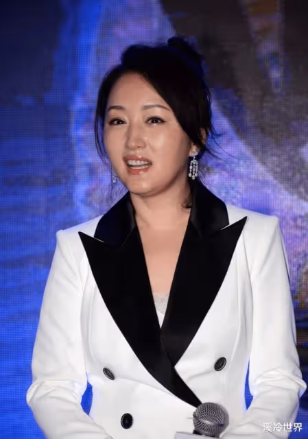 是什麼原因讓楊鈺瑩在最紅的時候選擇退出歌壇?