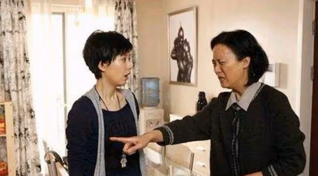 媳婦在醫院剖腹產,坐月子時,一直沒有看見婆婆的雞湯