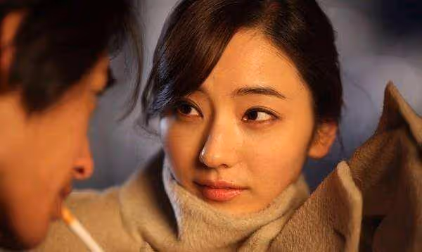 韓彩英首談和丈夫的婚姻生活,育有一兒一女,丈夫是自己最大成就