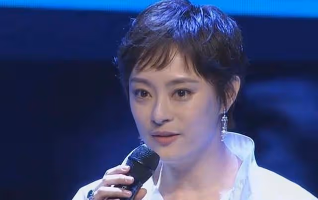 當年不滿孫儷捐助太少,恩將仇報的男孩向海清,現狀如何?