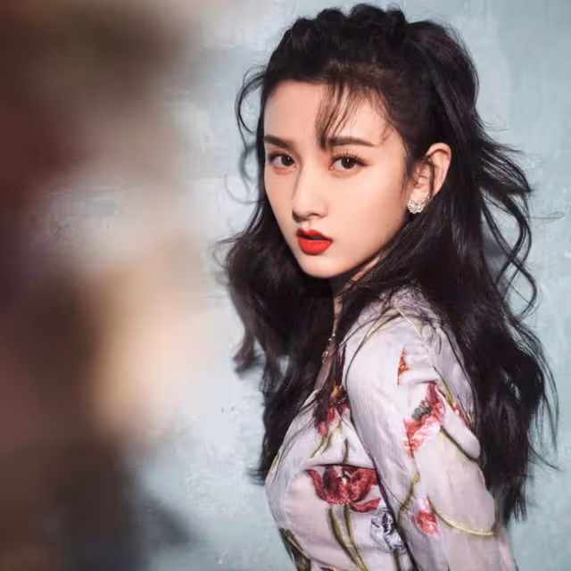 徐藝洋范冰冰,徐崢劉浩存,整容女星,王一博,熱巴,綠茶女| 最新八卦匯總