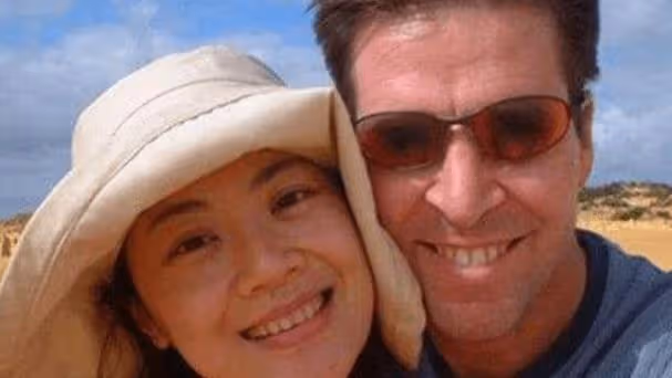 她曾是央視當紅主持,為嫁英國高管改國籍辭職,今離婚回國創業成功