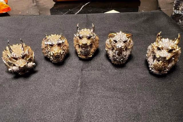 辛巴妻女這麼慘?王晶無奈回應林峯老一事?黃子韜終於回應緋聞?