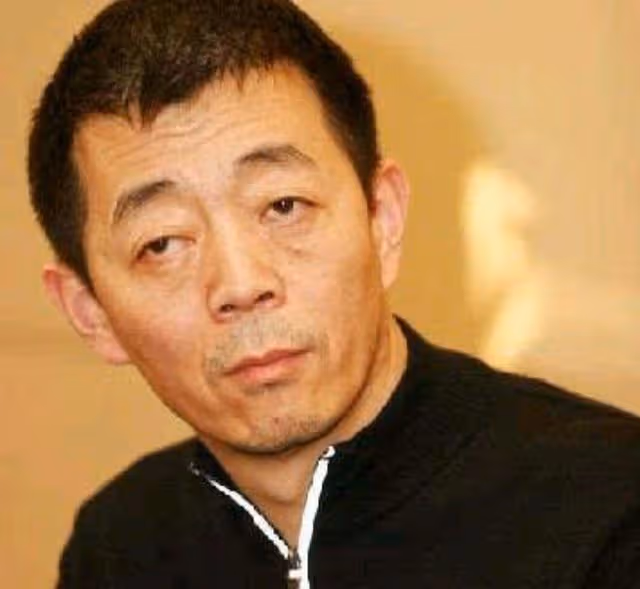 大家對張藝謀顧長衛這兩位攝影轉行的導演佩服嗎?喜歡他們兩個嗎