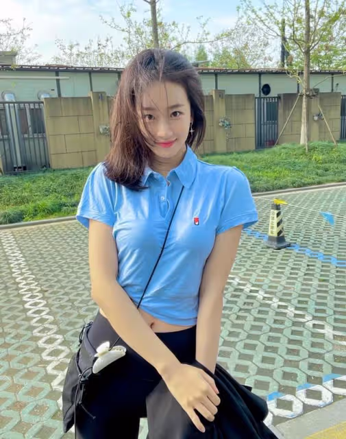 韓國出道的中國女藝人許瀟晗
