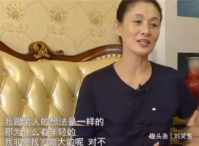 60歲大媽要找50歲老伴,坦言:能找年輕的,為什麼要找歲數大的?