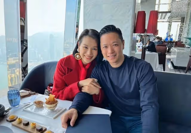 胡杏兒曬和老公浪漫約會照,頭上白髮搶鏡,被指連生三兒影響身體