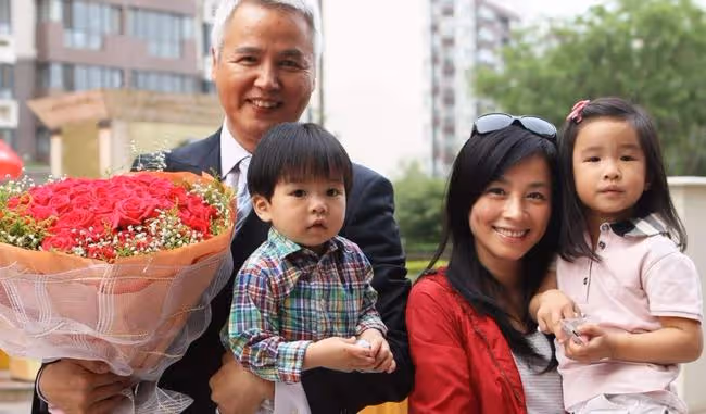 張庭夫婦傳銷風波後捲土重來！豪擲3千萬開新公司，公司名含深意