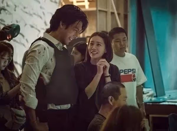 官宣!玄彬孫藝珍公布結婚原因,甜到炸!