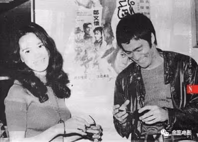 李小龍死在她家裡,向華強養她40年,丁佩真的不簡單