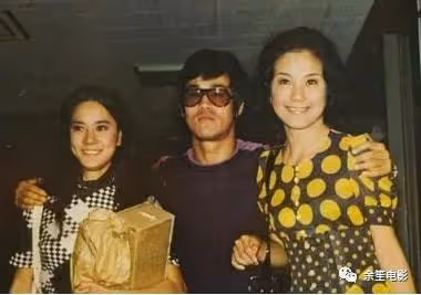 李小龍死在她家裡,向華強養她40年,丁佩真的不簡單