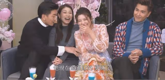 幸福!TVB視帝親自下廚和老婆過情人節,稱老婆是「夢幻型」