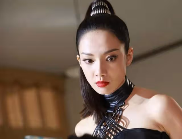 加油!TVB花旦拍打戲遭網友狠批不自然,認天分低:我也希望做好
