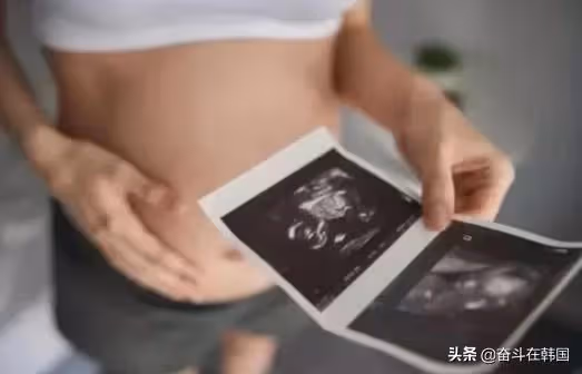 韓網友爆料丈夫與女愛豆婚外情並懷孕！女愛豆們紛紛澄清：不是我