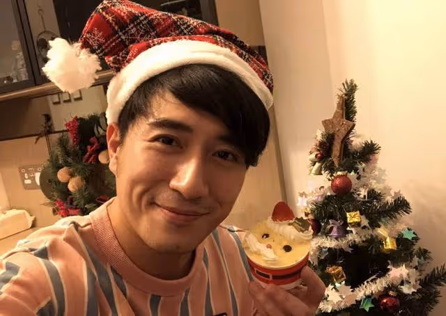 恭喜!TVB知名綠葉升級當爸,妻子僅用15分鐘便成功分娩產下一子