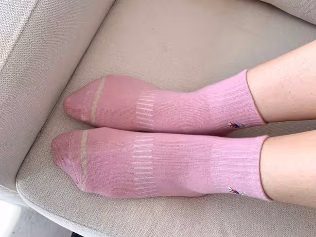 求助!百萬雙襪子沒人要,簡直白送!