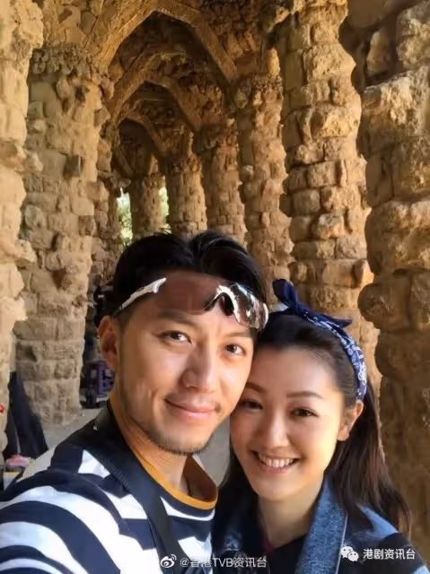 回憶湧上心頭!胡杏兒同老公重回拍拖起點
