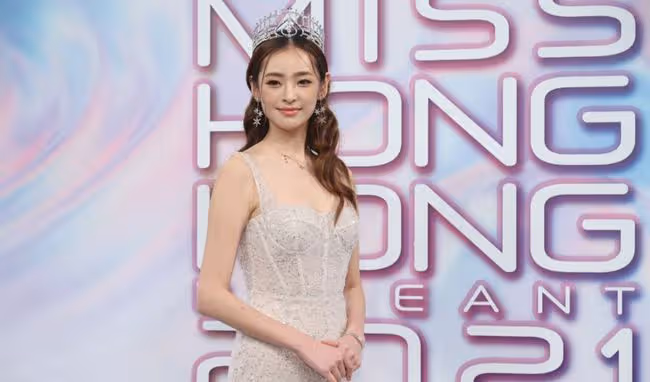 港姐被曝腳踏7條船!男女通吃包括何超蓮前男友,堪稱女版韋小寶