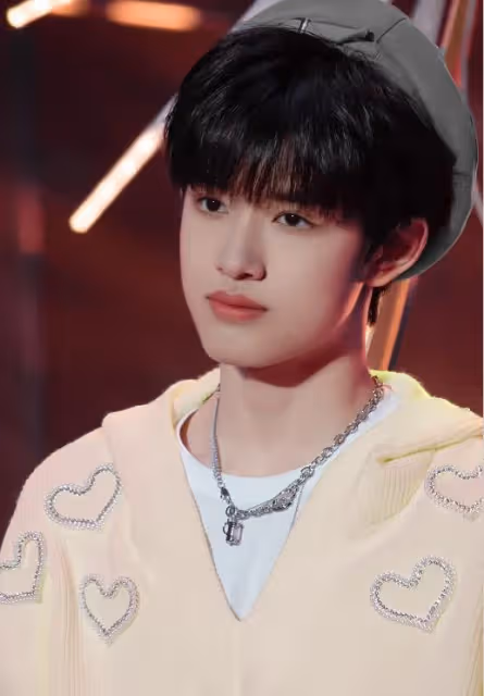 TF家族四代考核?粉絲憤慨:時代少年團才兩年,三代還沒出道!